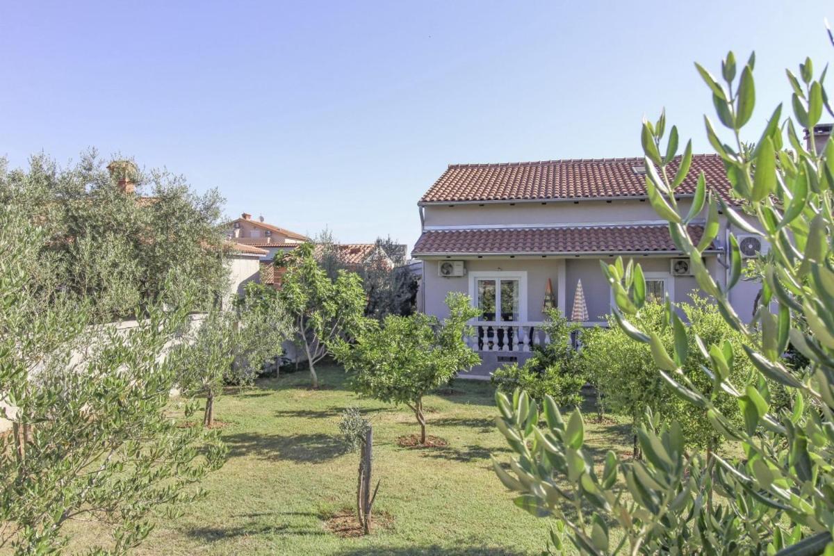 Hotel Ane in Pula - Istrien Exterior foto
