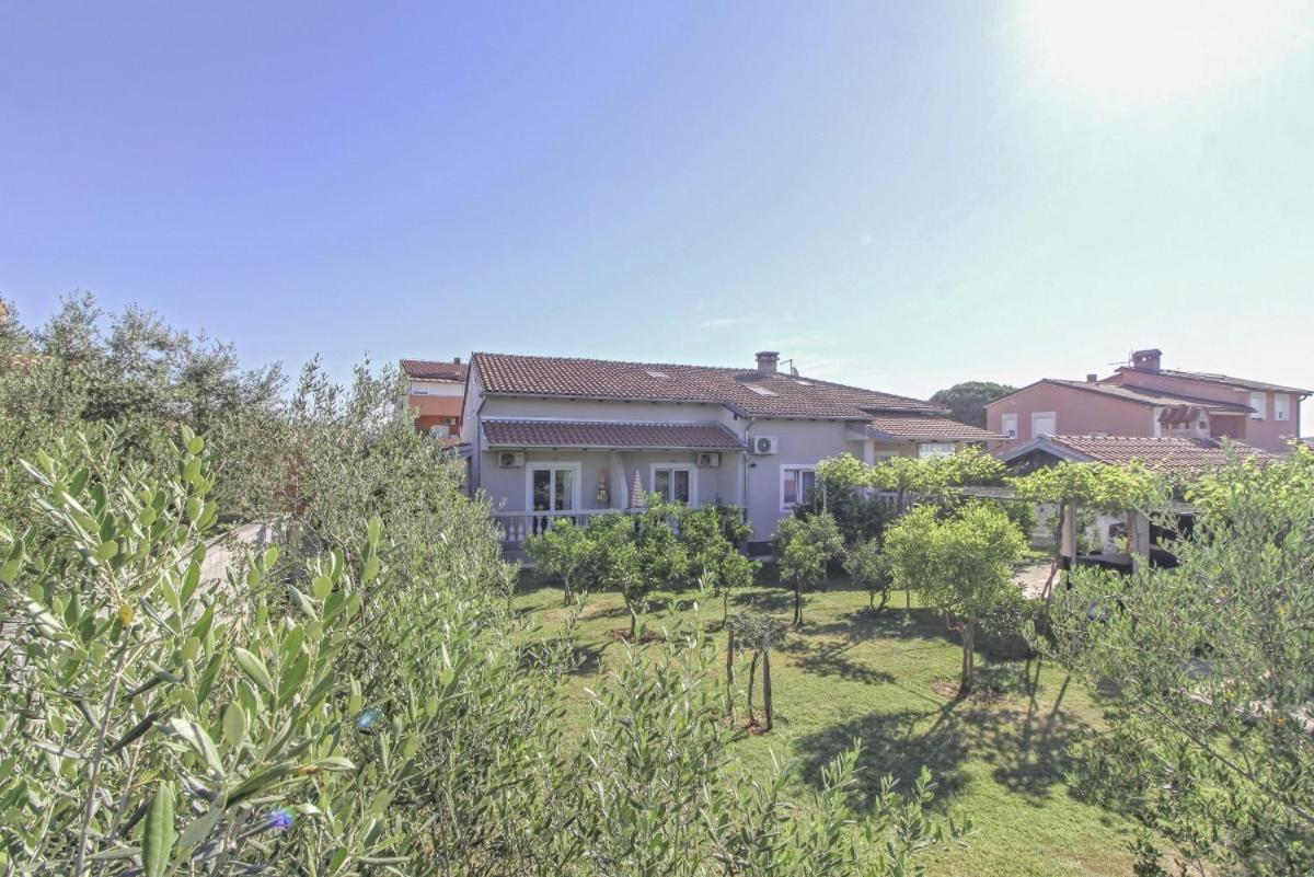 Hotel Ane in Pula - Istrien Exterior foto